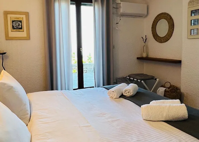 Pasithea Sunset Kea * Ioulis